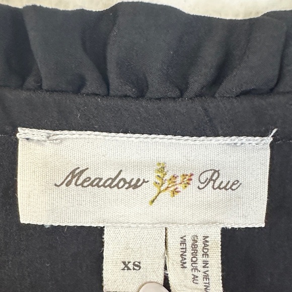 Meadow Rue Anthropologie Eleri Black Pleated Blouse Size XS - Picture 3 of 9